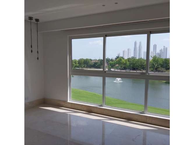 Venta de apartamento en PH The Reserve, Santa María - Imagen 9