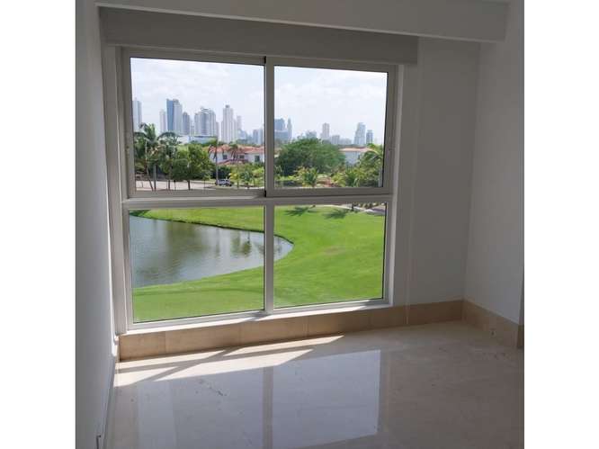 Venta de apartamento en PH The Reserve, Santa María - Imagen 5