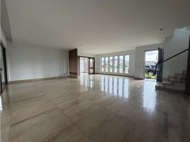 Venta de Casa en PH The Woods, Santa María - Imagen 4