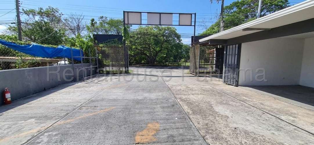 VENTA DE TERRENO EN PARQUE LEFEVRE ESM - Imagen 8