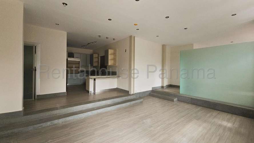 Vendo Apartamento de 86.13m2 en Casco Antiguo Star & Herald 27-3013SRZ