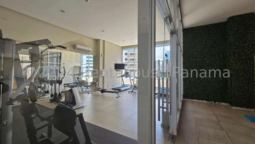 Vendo Apartamento de 195m2 en Marbella 27-3031SRZ