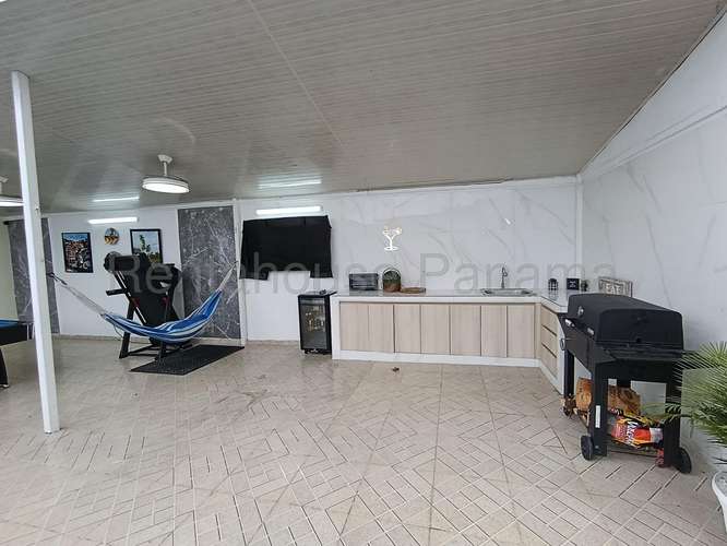 Venta de Casa en BRISAS DEL GOLF CCO - Imagen 16