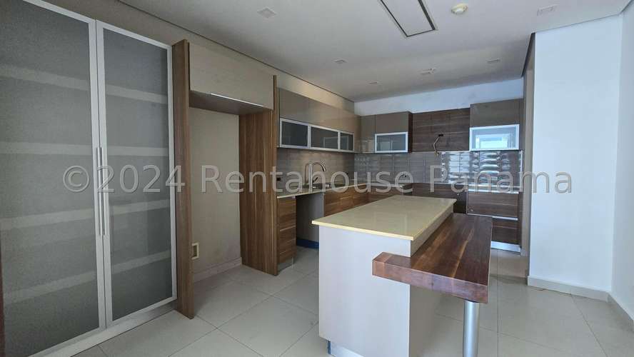 Venta de Apartamento en Ph Marbella EC - Imagen 4