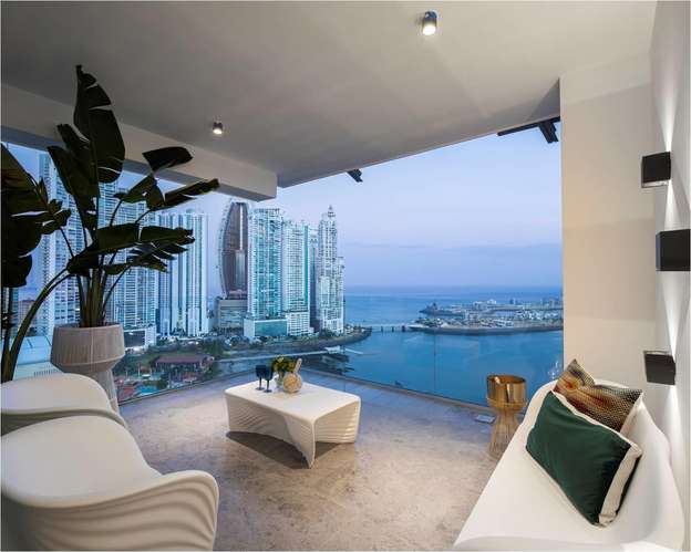 Apartamento en Venta en Paitilla Frente al Mar 391.50 m² LR