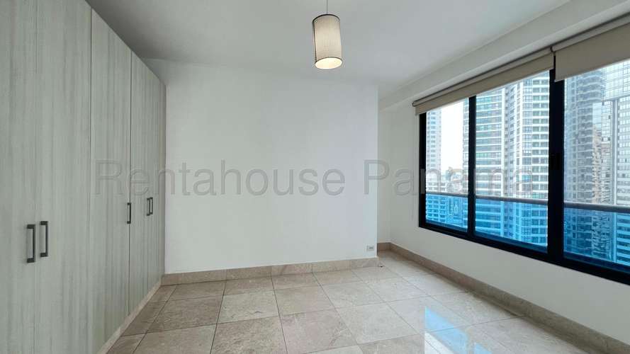 Apartamento en Venta en Paitilla 228.40 m² LR