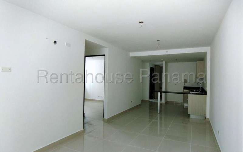 Se Vende Apartamento en Condado del Rey LA26-6022