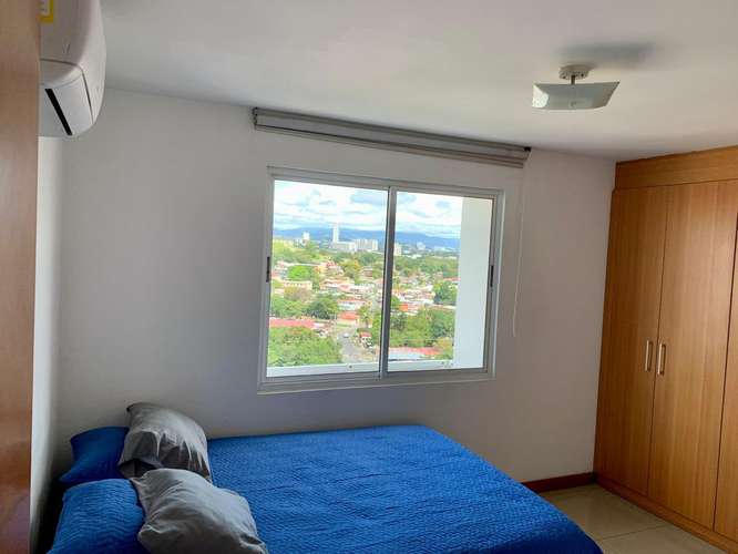 Alquiler de apartamento amoblado en Coco del Mar - L.G. - Imagen 13