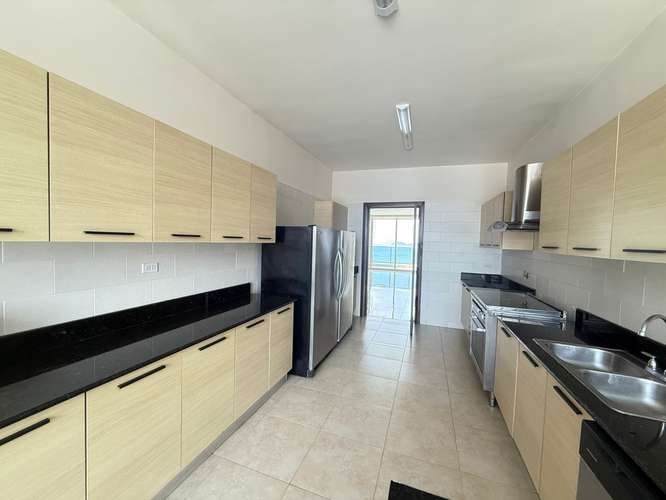 Alquiler de apartamento con Linea Blanca - Avenida Balboa - L.G. - Imagen 4