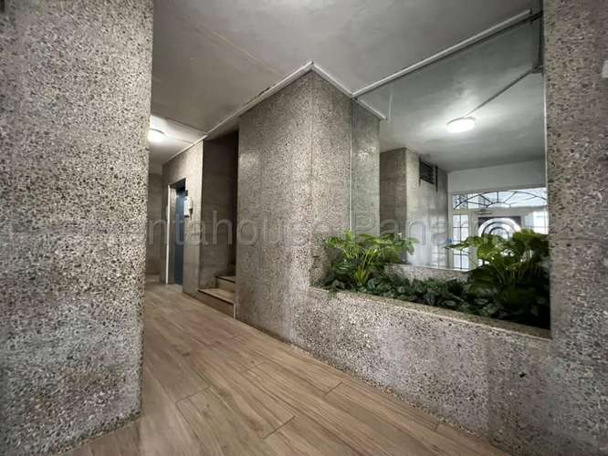 Se Vende Apartamento en Obarrio DPA27-986 - Imagen 2