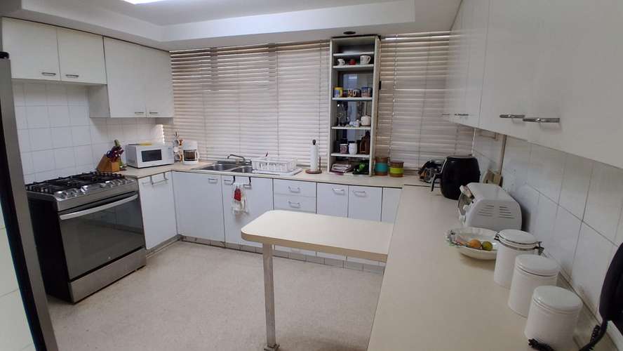 Mediterrane. 200mts 2r den 2.5b 2est $315,000.00neg - Imagen 8