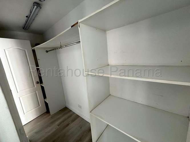 Apartamento en venta sector Carrasquilla 27SPCG3048