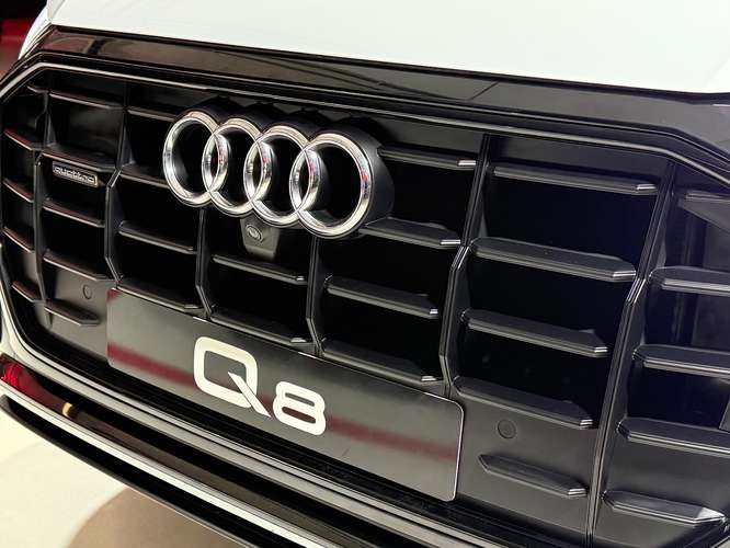 AUDI Q8 S LINE 55 TFSI QUATTRO 2022 - Imagen 7