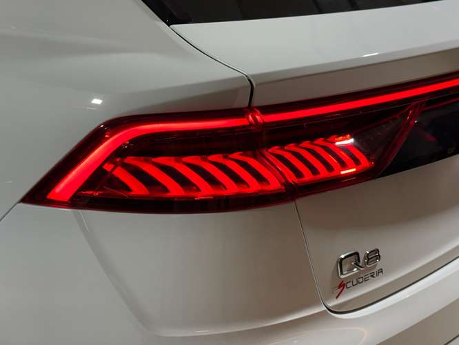 AUDI Q8 S LINE 55 TFSI QUATTRO 2022 - Imagen 12