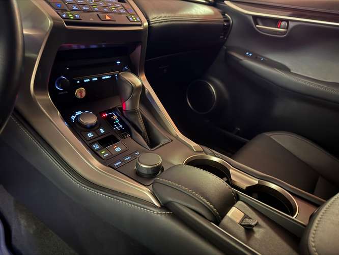 LEXUS NX 300h 2016  - Imagen 12