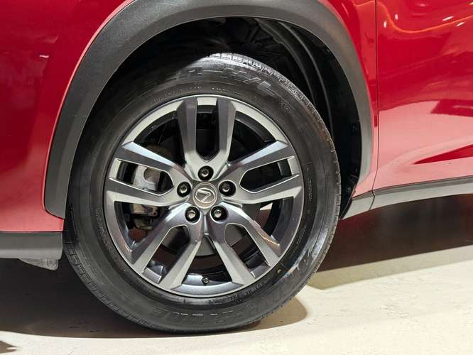 LEXUS NX 300h 2016  - Imagen 4
