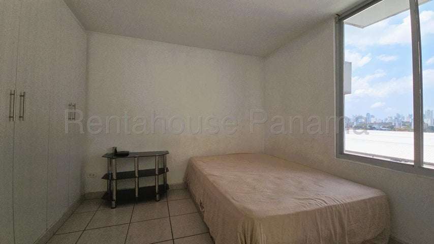 Venta de Apartamento Via España, PH Lefevre 75 27LGG3038