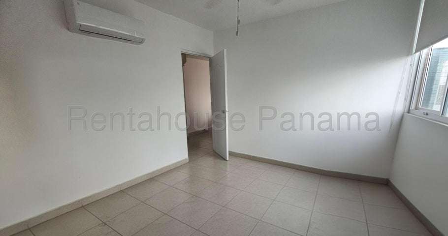 Venta de Apartamento en Obarrio, PH Sea Waves 27LGG2724
