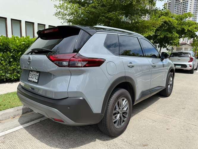 2027 NISSAN XTRAIL  - Imagen 5