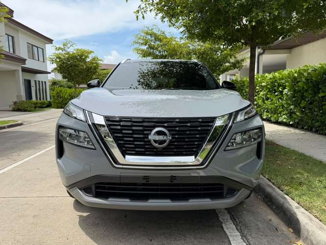 2027 NISSAN XTRAIL  - Imagen 2