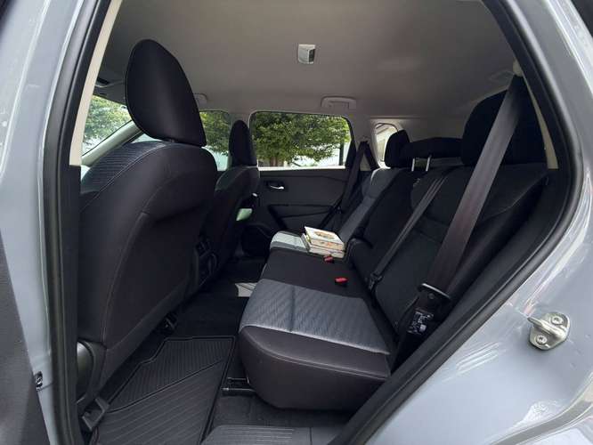 2027 NISSAN XTRAIL  - Imagen 9