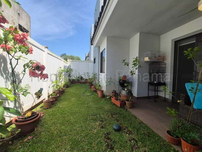 Venta de Casa en Paseo del Norte 27MGO1521 - Imagen 8