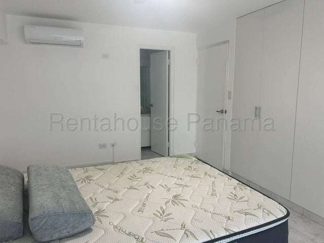 Venta de Apartamento en Paitilla, PH Perla del Pacifico 27LGG2987