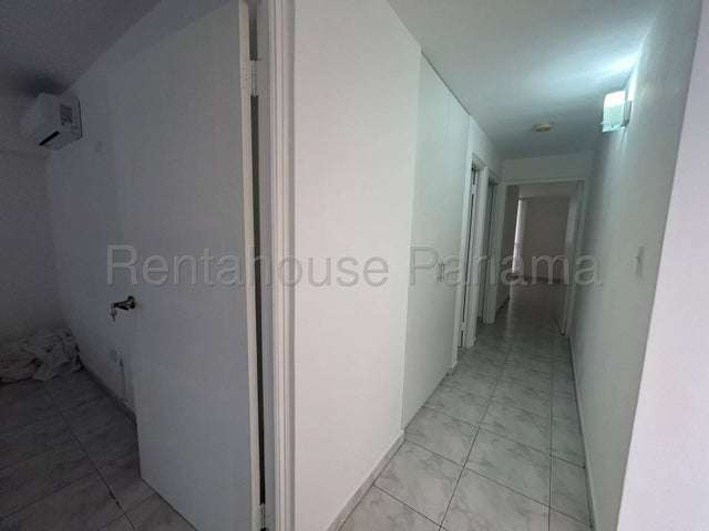 Venta de Apartamento en Paitilla, PH Perla del Pacifico 27LGG2987
