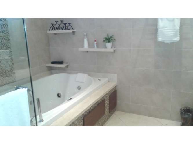 Embassy Club Venta Apartamento Penthouse  Clayton Panamá  - Imagen 5