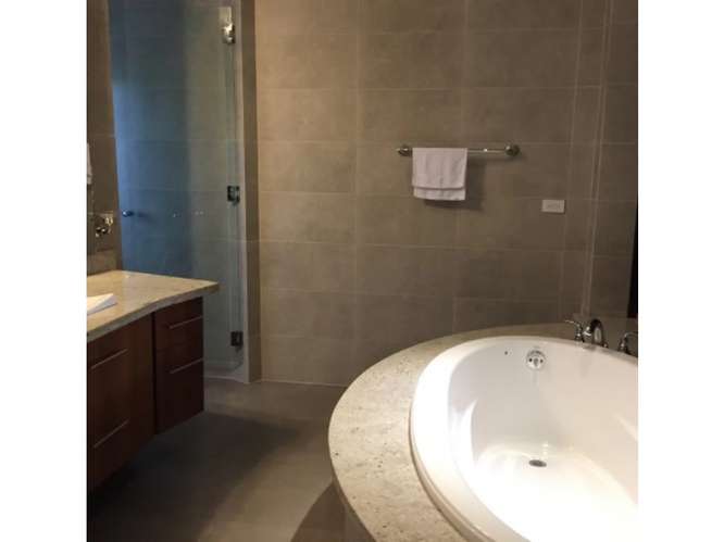 Embassy Club Vendo Apartamento Modelo Loft Clayton Panamá - Imagen 8