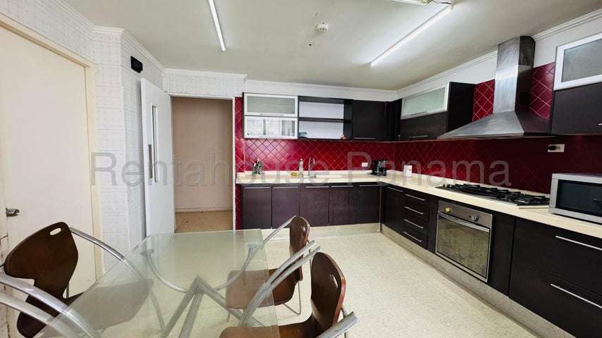 VENTA DE APARTAMENTO EN MARBELLA 
