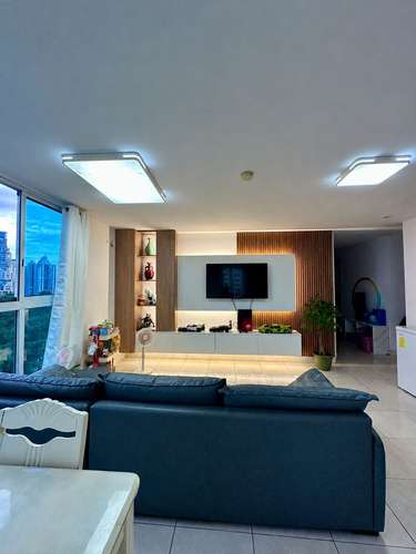 APARTAMENTO EN EDISON PLAZA – VENTA $185,000. 