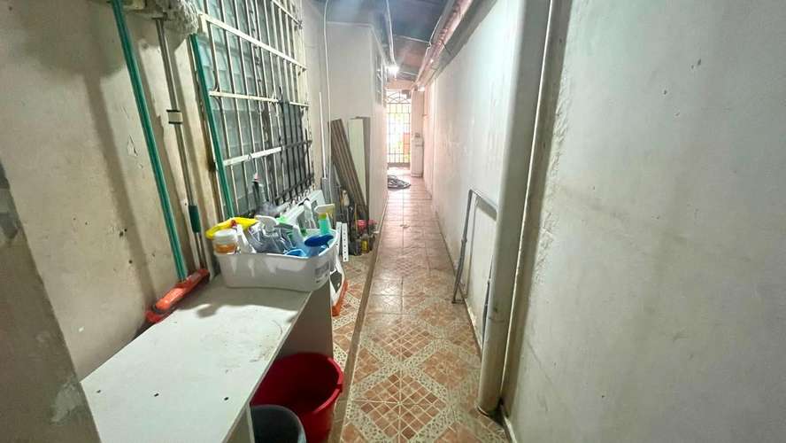 En venta casa de 4 recámaras con terraza y 3 estacionamientos en Brisas del Golf - Imagen 10