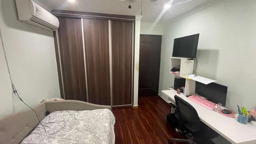 En venta casa de 4 recámaras con terraza y 3 estacionamientos en Brisas del Golf - Imagen 11
