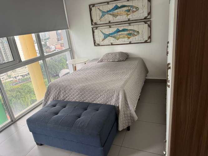 Alquilo Apartamento PH colores de Bella Vista Frente al Parque Urraca - Imagen 9