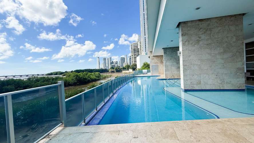 Apartamento Nautica con Vista al Mar en Venta en Coco del Mar