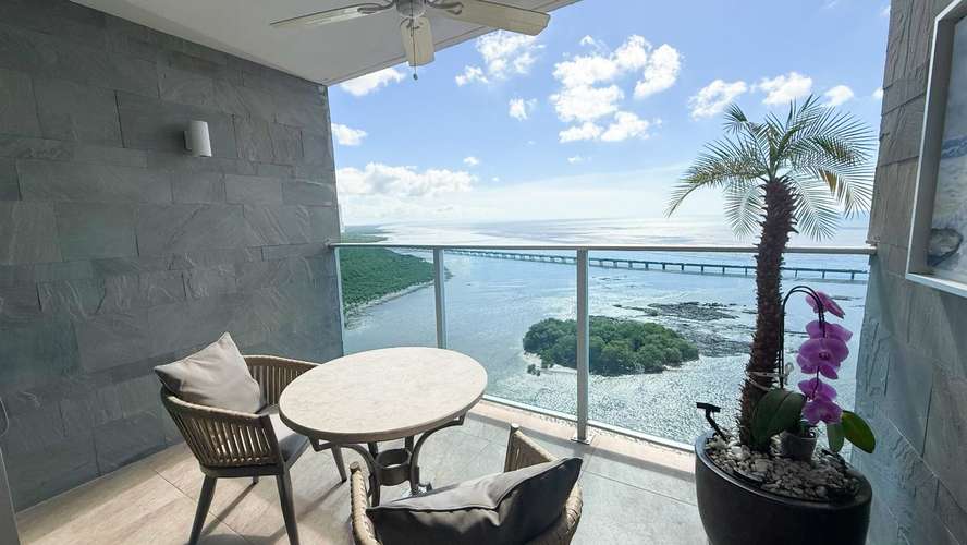 Apartamento Nautica con Vista al Mar en Venta en Coco del Mar