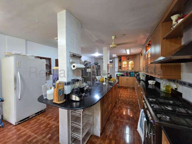 Venta de Casa en San Francisco Parking: Cubierto NS