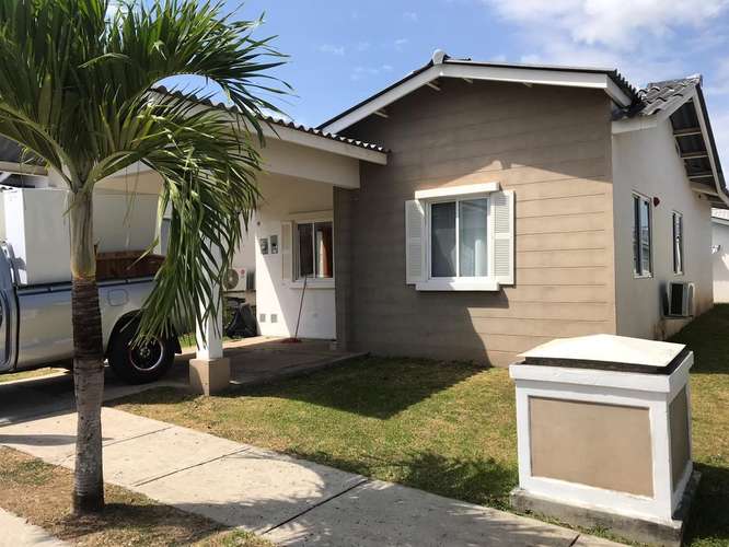 SE VENDE CASA EN PLAYA DORADA PANAMA OESTE 