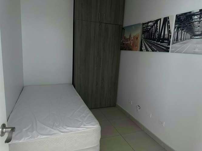 Alquiler PH Oasis On The Bay Piso Alto Vista al Mar Amob - Imagen 14