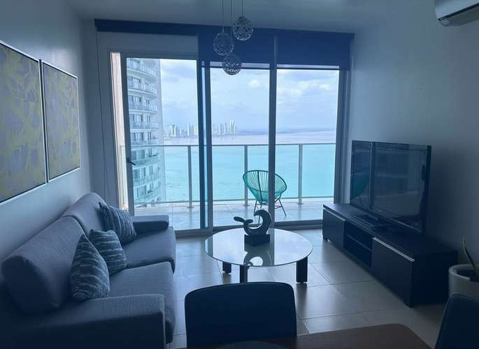 Alquiler PH Oasis On The Bay Piso Alto Vista al Mar Amob - Imagen 3