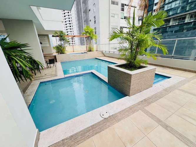 Alquilo apartamento en Bella Vista, 3 recamaras, amoblado, a pasos de Ave. Balboa, área social completa. - Imagen 16