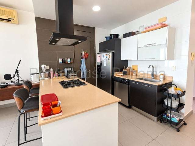 Alquiler de Apartamento Amoblado en Avenida Balboa, PH Element 27LGG3056 - Imagen 14