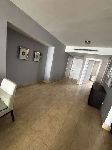 Alquilo espectacular apartamento amoblado en Av Balboa  - Imagen 4