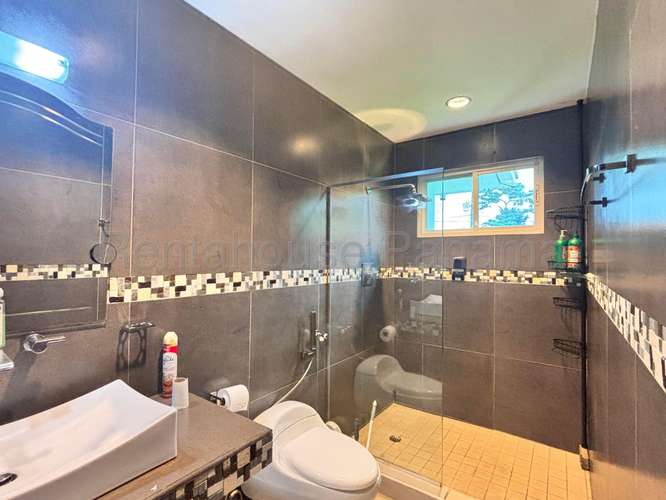 Alquiler de Casa en Brisas Del Golf Club de Golf KC - Imagen 14