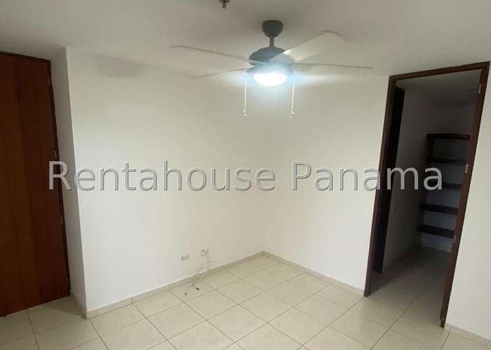 Apartamento en venta sector El Bosque 26LRL4162 - Imagen 5