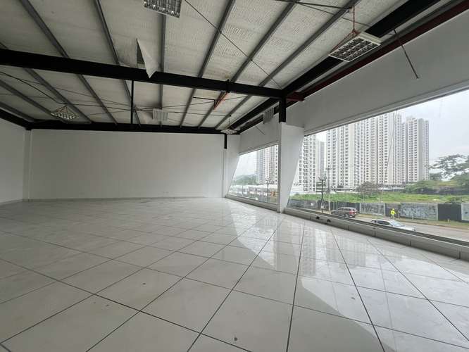 LOCAL COMERCIAL EN ALQUILER – PLAZA ALTOS DE PANAMÁ - Imagen 11