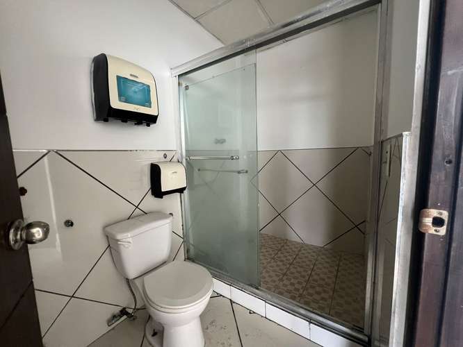 LOCAL COMERCIAL EN ALQUILER – PLAZA ALTOS DE PANAMÁ - Imagen 6