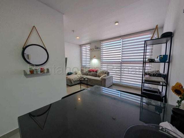 Apartamento amoblado en alquiler en Pueblo Nuevo 27MAM2972