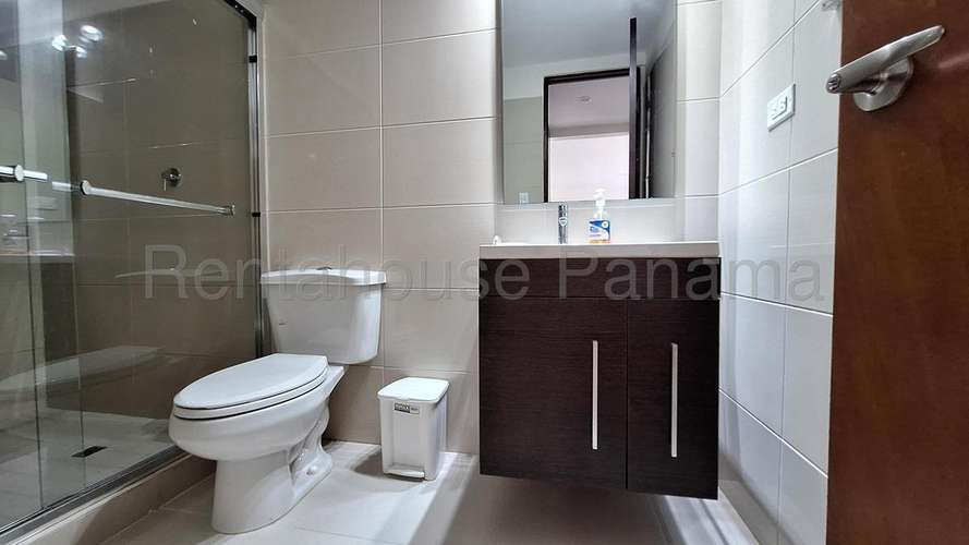 APARTAMENTO SEMI AMOBLADO EN PANAMA PACIFICO KS 